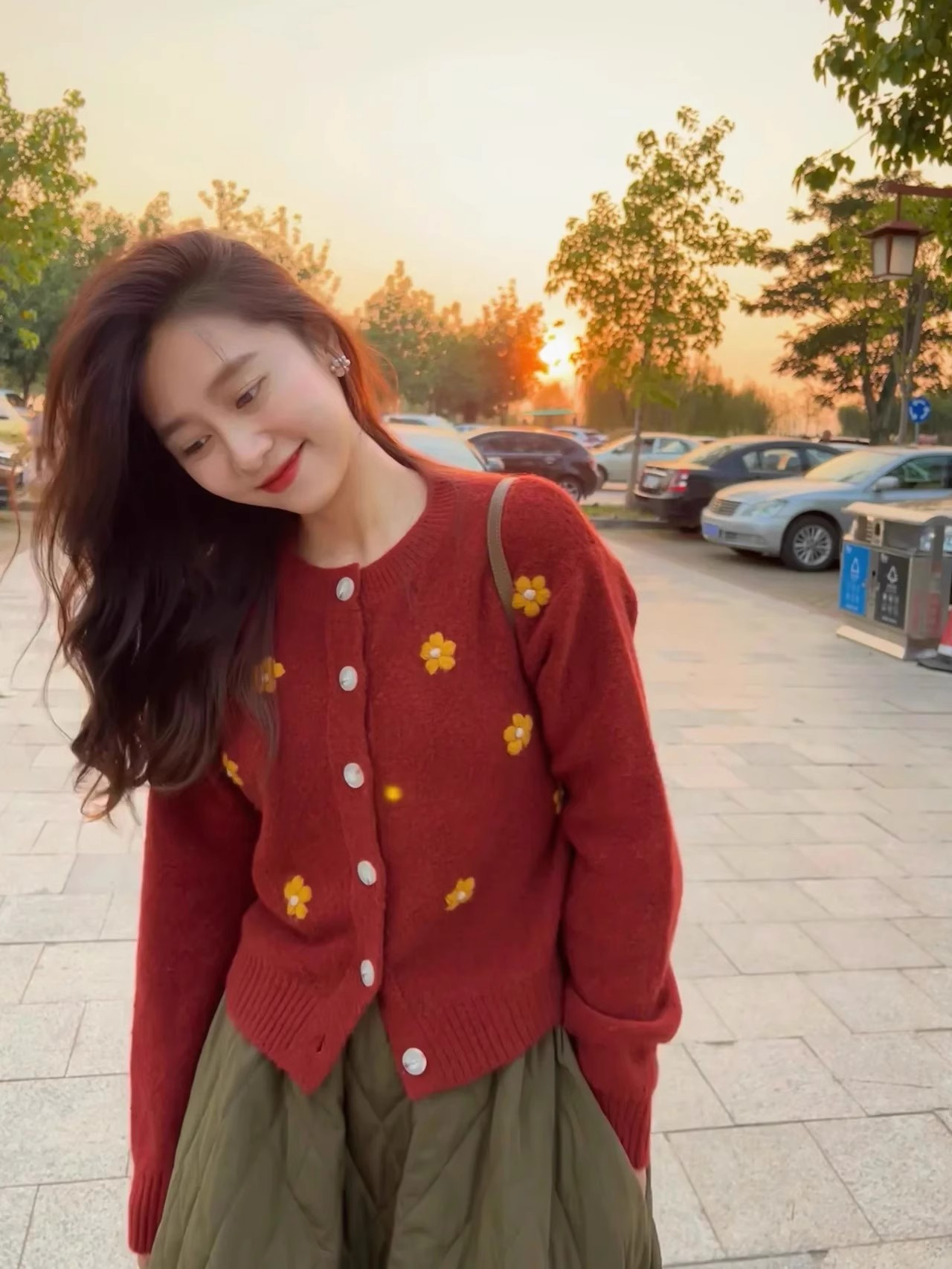 Red jacquard cardigan sweater for women 2024 new spring, autumn and winter inner tops sweater button small jacket