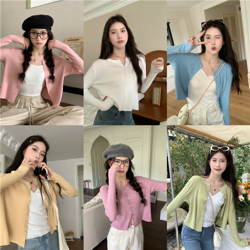 Real shot new early spring Korean style round neck short long sleeve knitted cardigan loose sweater jacket