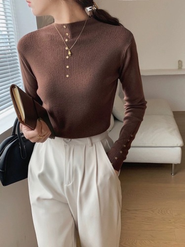 Half turtleneck knitted bottoming shirt for women in spring and autumn, new temperament, foreign style, loose stand-up collar sweater, outer top