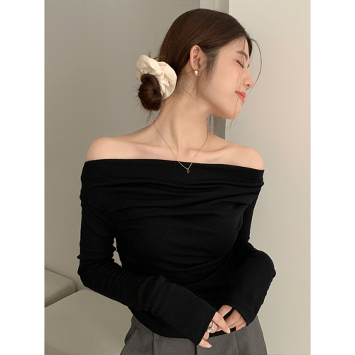 Real shot of sweet and spicy one-shoulder long-sleeved thin velvet top for early spring, slim fit, short style, chic and discreet women's clothing
