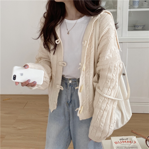 Actual shot ~ New Korean style horn button knitted cardigan sweater, twist sweater, long-sleeved loose salt style jacket