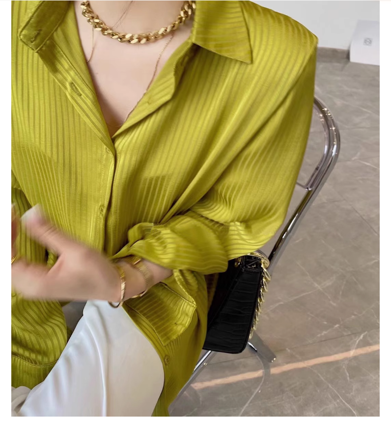 2024 new fashionable striped long-sleeved shirt, versatile slim lapel ice silk chiffon shirt, women's shirt, sun protection shirt