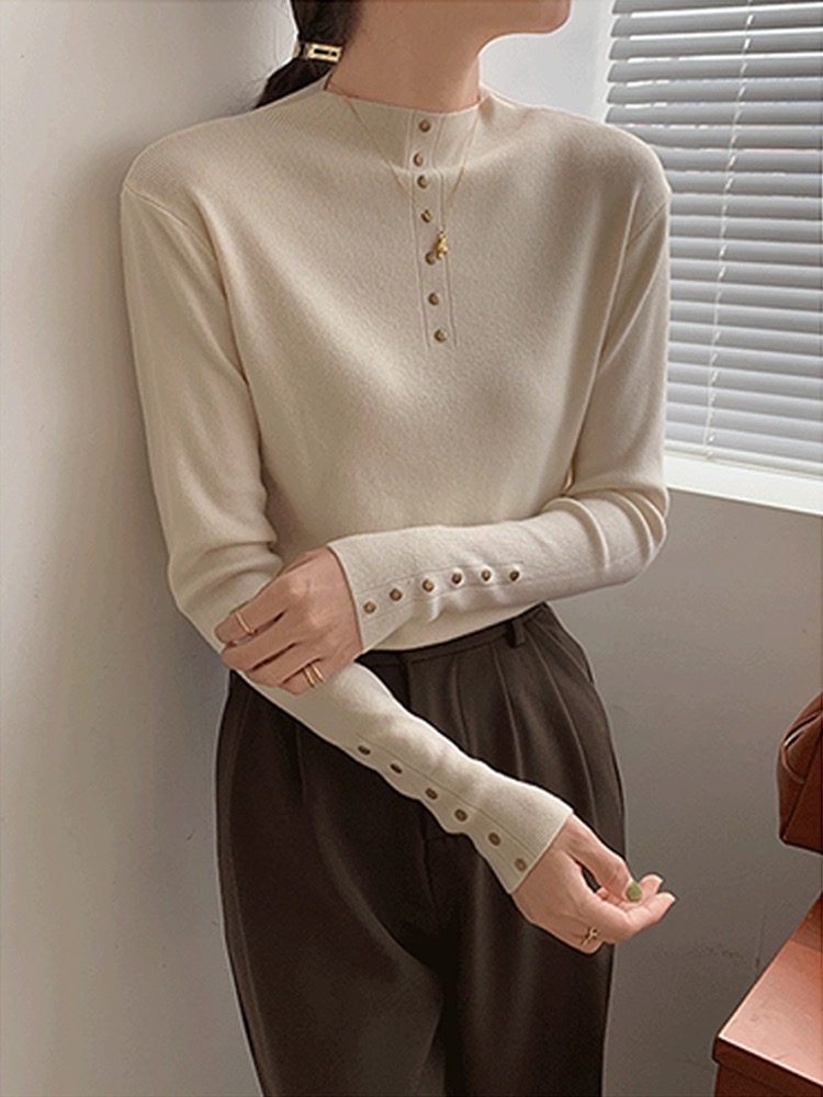 Half turtleneck knitted bottoming shirt for women in spring and autumn, new temperament, foreign style, loose stand-up collar sweater, outer top