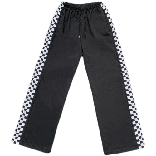 Actual shot of 2024 spring and autumn new Korean ins black and white checkered casual pants, loose slimming wide-leg pants for students and men, trendy