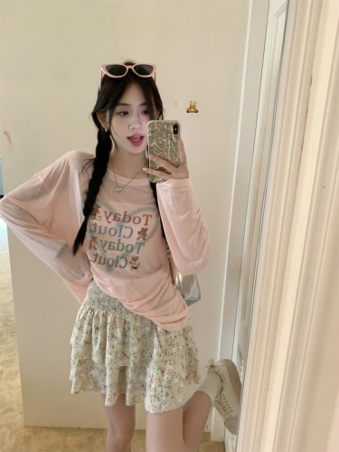 Korean style thin love letter printed long-sleeved pink T-shirt for women with loose design, slim and casual