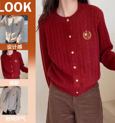 College style red twist sweater jacket for women in winter, small, lazy style, soft and waxy cashmere knitted cardigan top