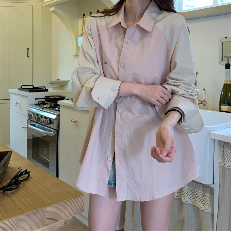 Japanese retro contrast color long-sleeved shirt for women in spring and autumn thin design niche loose large size mid-length Korean style top
