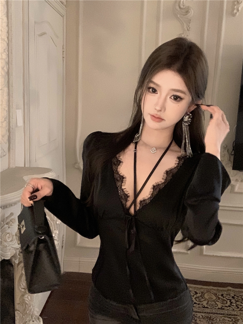 實拍 設計感黑色蕾絲綁帶掛脖v領辣妹性感上衣內搭