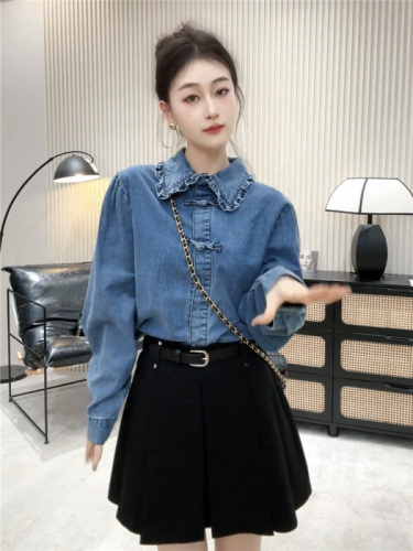 新中式国风复古牛仔衬衫女长袖新款设计感娃娃领盘扣上衣