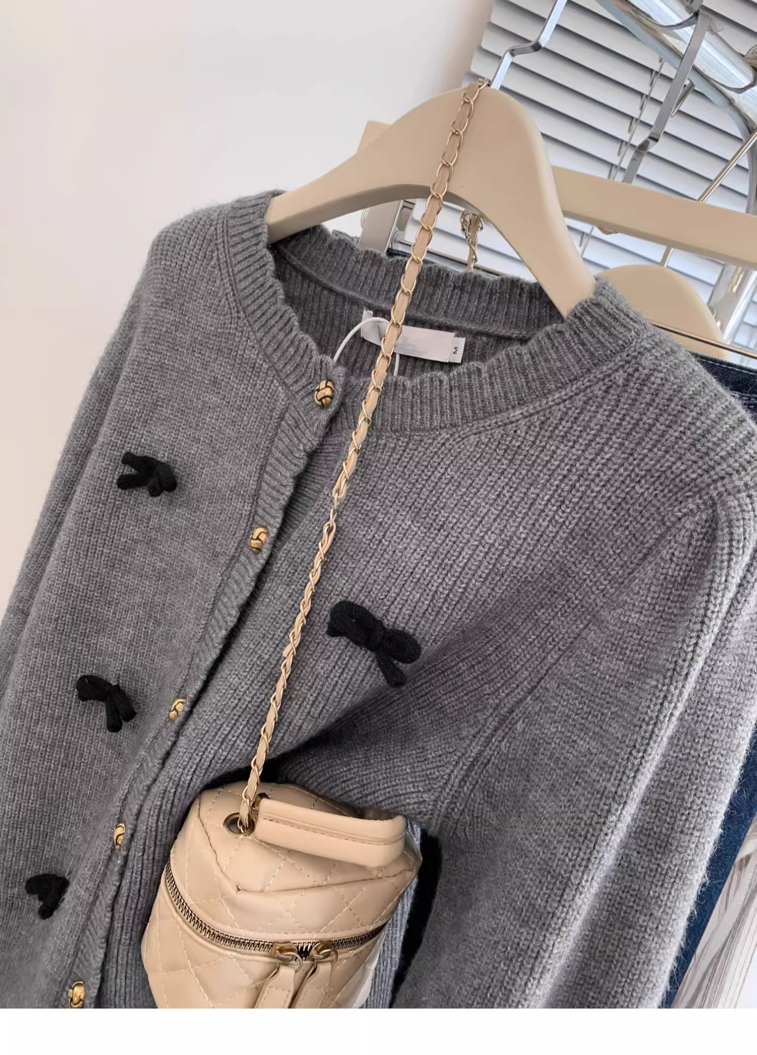 Sheep velvet small fragrant bow high-end design sweater knitted cardigan women's jacket
