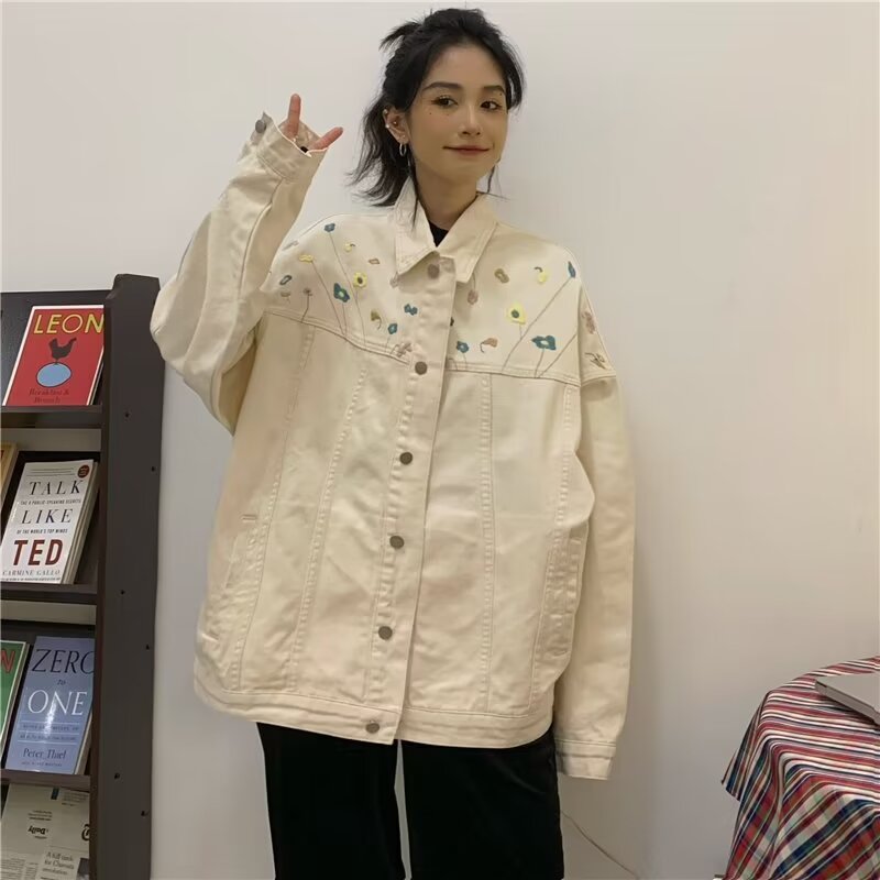 春季韓版寬鬆刺繡牛仔外套女清新甜美休閒復古上衣立領牛仔衣