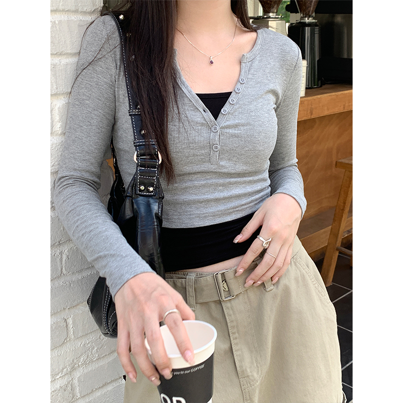 Real shot of hot girl chic suit long-sleeved sun protection blouse two-piece set 2024 new spring bottoming shirt suspenders
