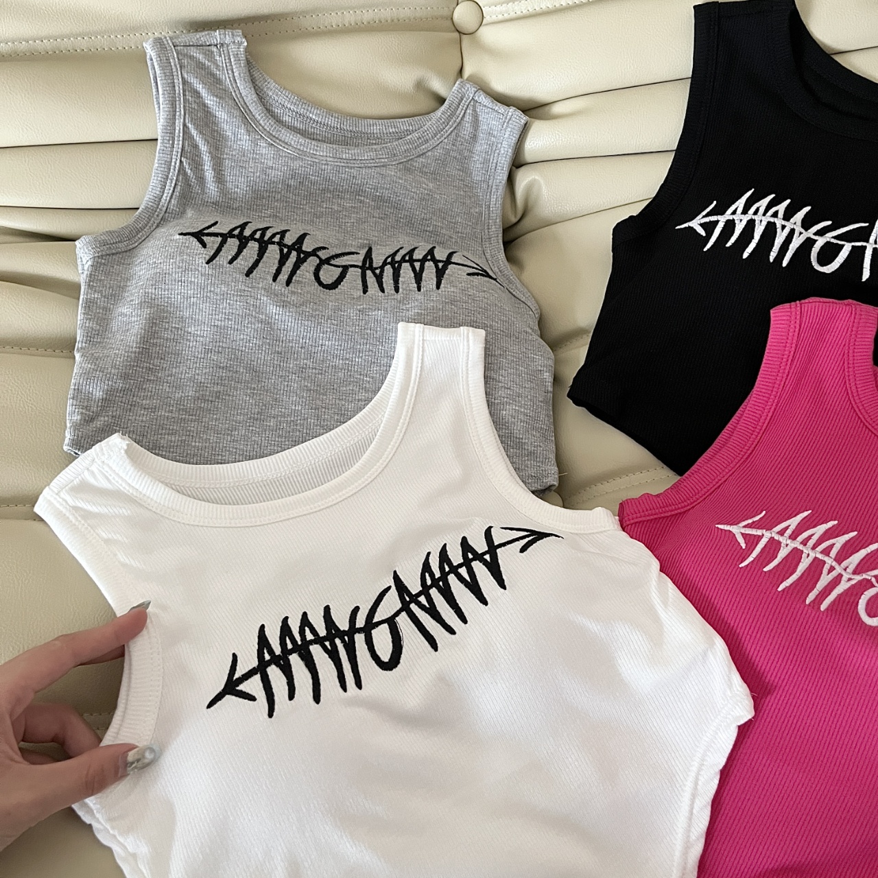Cotton 2024 new summer design pure lust style hot girl letter jacquard curved vest for women