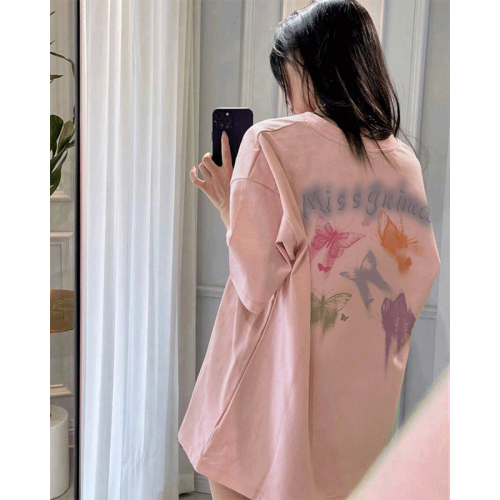 Official picture of round neck, lazy style, chic butterfly long sleeves, loose design, niche age-reducing women's T-shirt