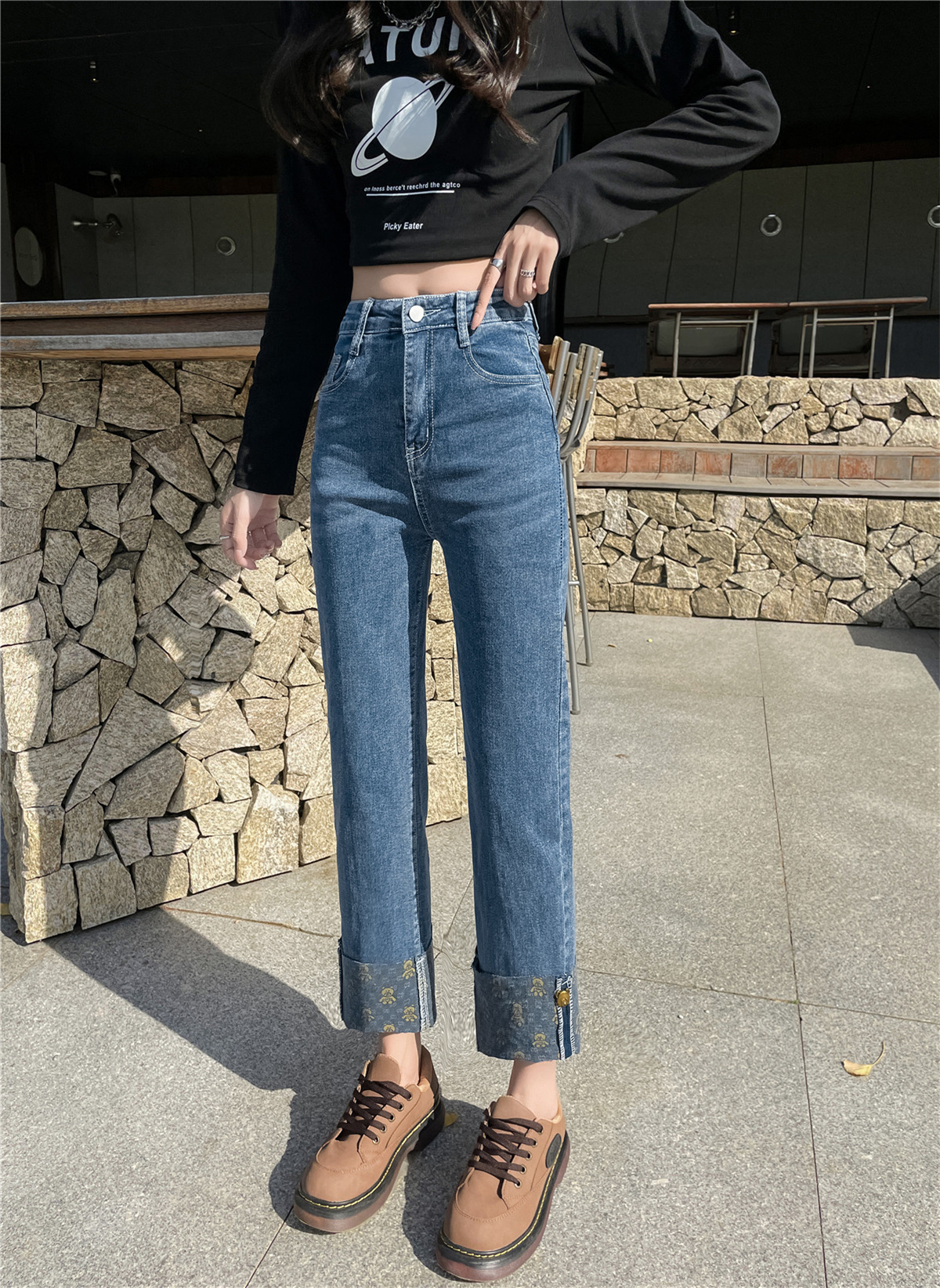 Real shot~Dark blue cuffed jeans for women, retro niche new spring and summer bear print straight pants