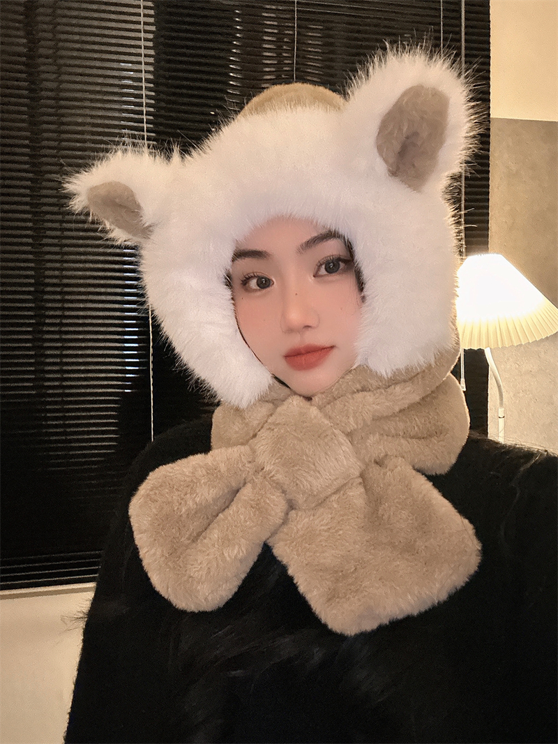 Real shot!  Winter hat and scarf integrated bear ears plush hat plus velvet thickening cycling ear protection hat