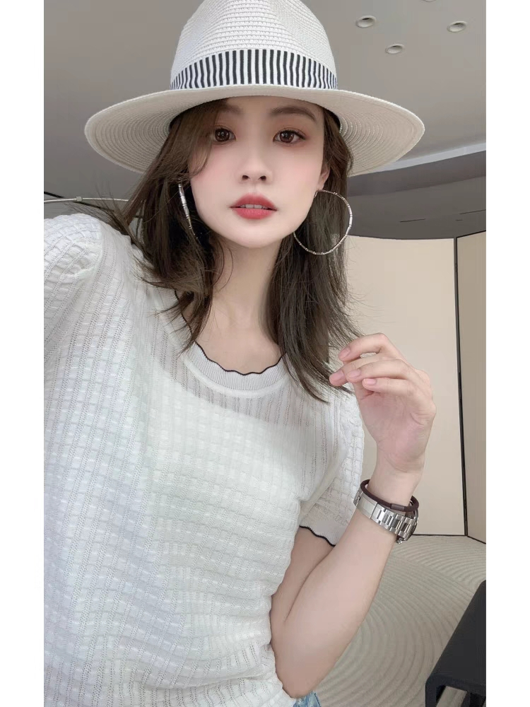 Princess Jasmine Sweater Literary Romantic Silk Cotton Wavy Neck Short Sleeve Slim Top Simple and Versatile Style