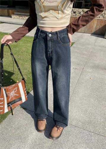 Real shot of pear-shaped body retro blue jeans for women, straight-leg autumn and winter covering the flesh, slimming, loose legs, thick wide-leg pants