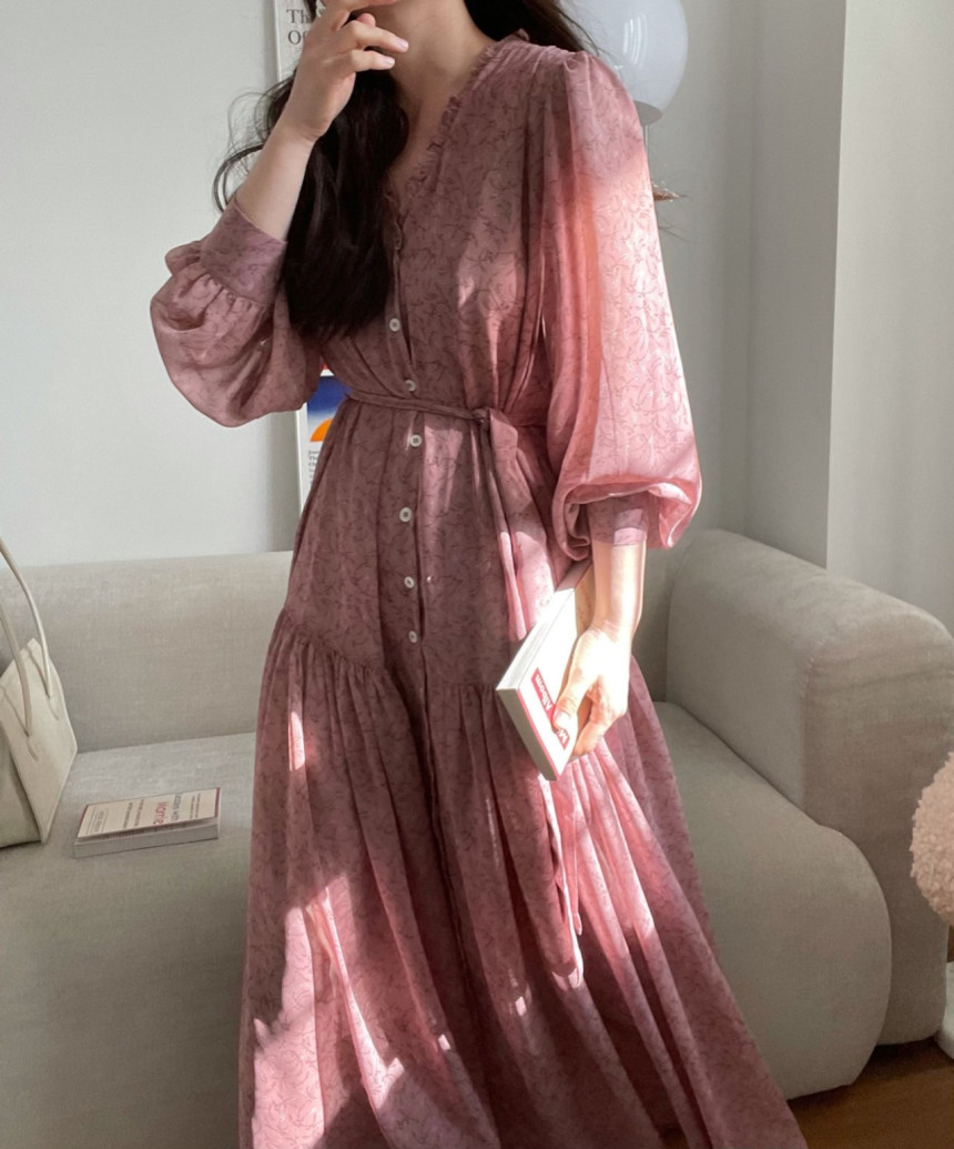 !  Korean chic, elegant and elegant floral V-neck slim drape dress, versatile holiday skirt