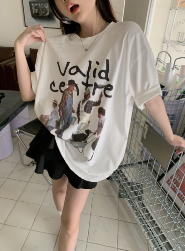 Official photo of Hong Kong style retro fashion printed loose, slim and versatile mid-length T-shirt for women