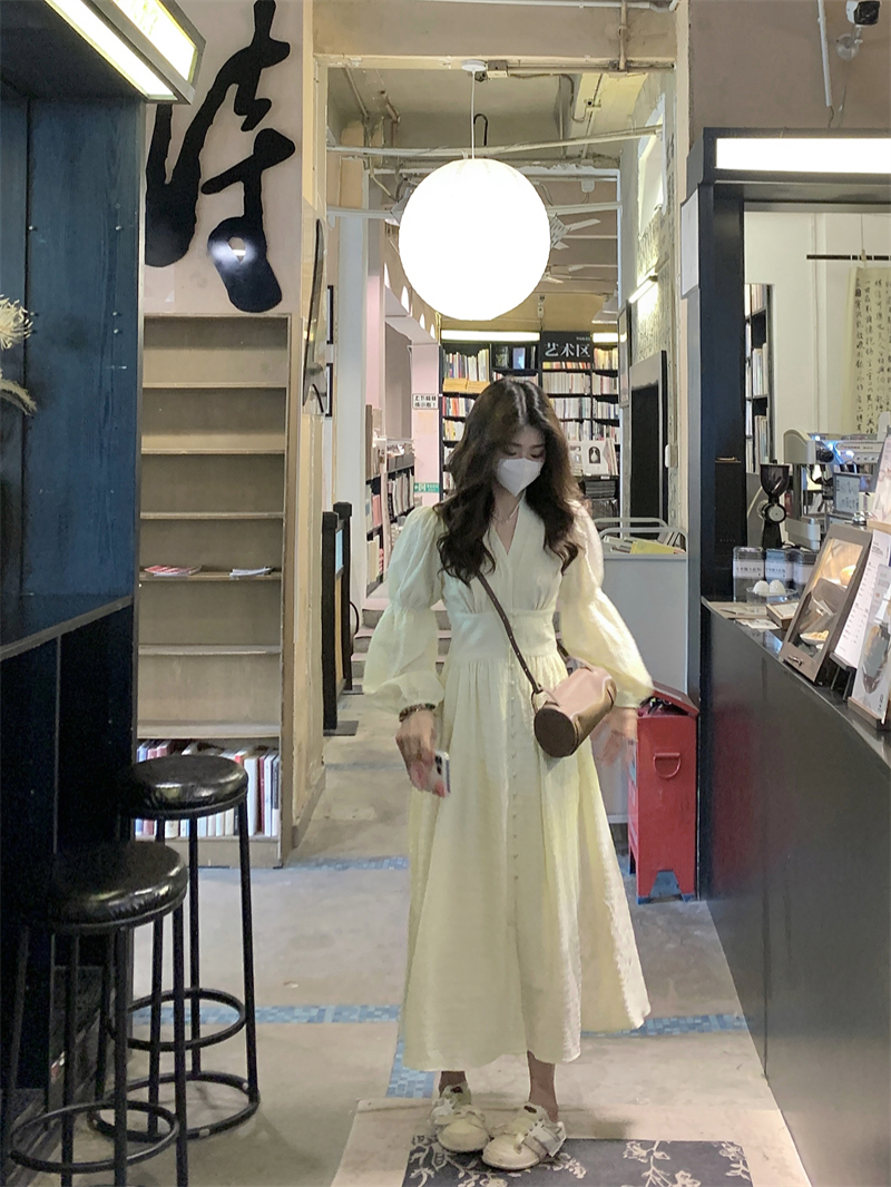 Real shot #Spring French retro dress, beautiful long-sleeved fairy skirt, temperament dress, slim long skirt