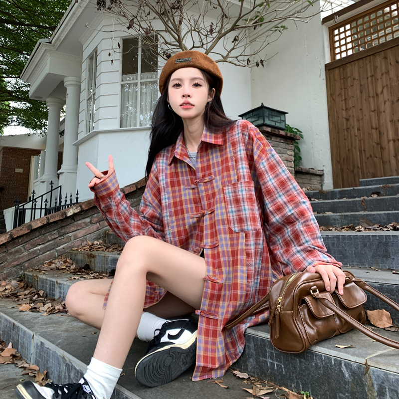 Actual shot of new Chinese style disc buckle retro splicing plaid shirt women's new design long-sleeved shirt jacket spring and autumn