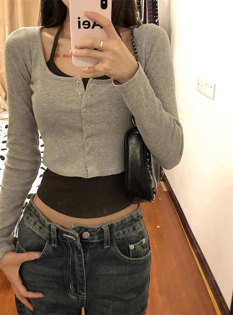 Fake two-piece pure lust style short long-sleeved T-shirt for women spring and autumn 2024 new bottoming shirt with sweet and spicy design