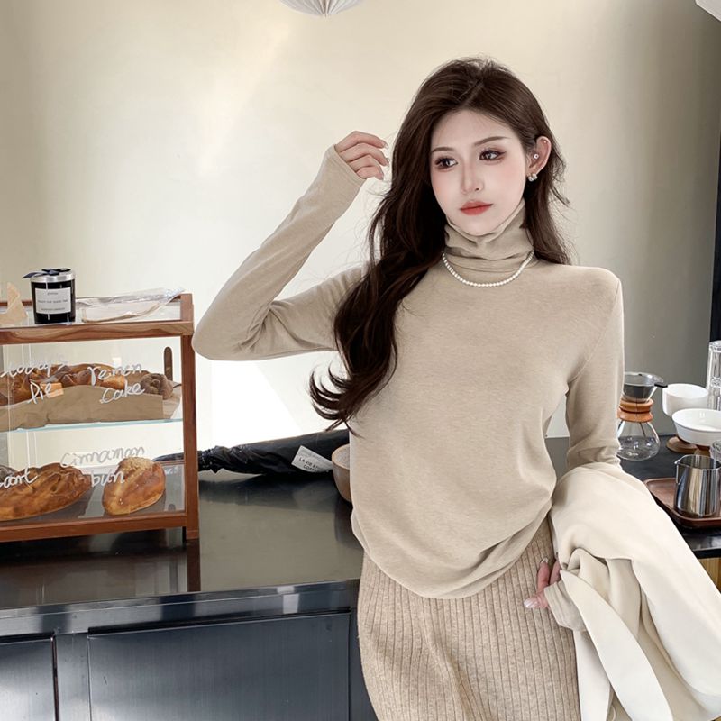Actual shot of the basic versatile loose and skin-friendly cashmere pile collar brushed inner layering shirt top