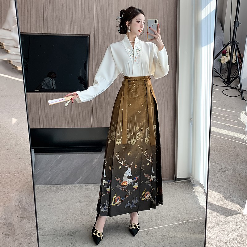 實拍  一鹿有你超仙馬面裙套裝女新中式襯衣國風顯瘦漢服裙春