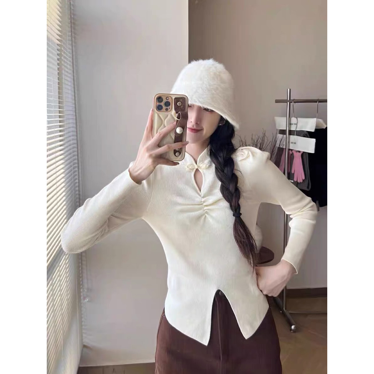 Quality Inspection Official Picture New Chinese Style Disc Button Stand Collar Sweater Women's Autumn and Winter New Style Puff Sleeve Irregular Hem Top