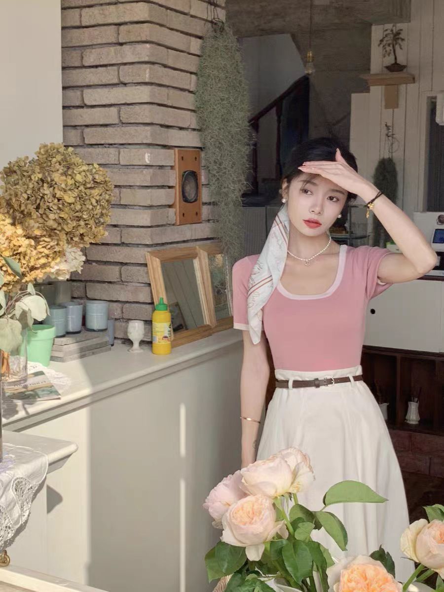 Korean style basic T-shirt for women summer U-shaped round neck ice silk short sleeve new