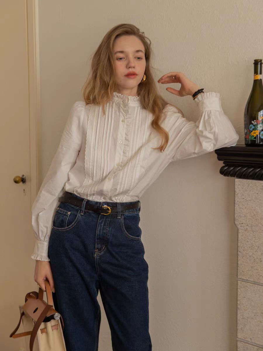 RC-Dailyart classic style recommends French retro hollow lace wrinkled lace round neck shirt