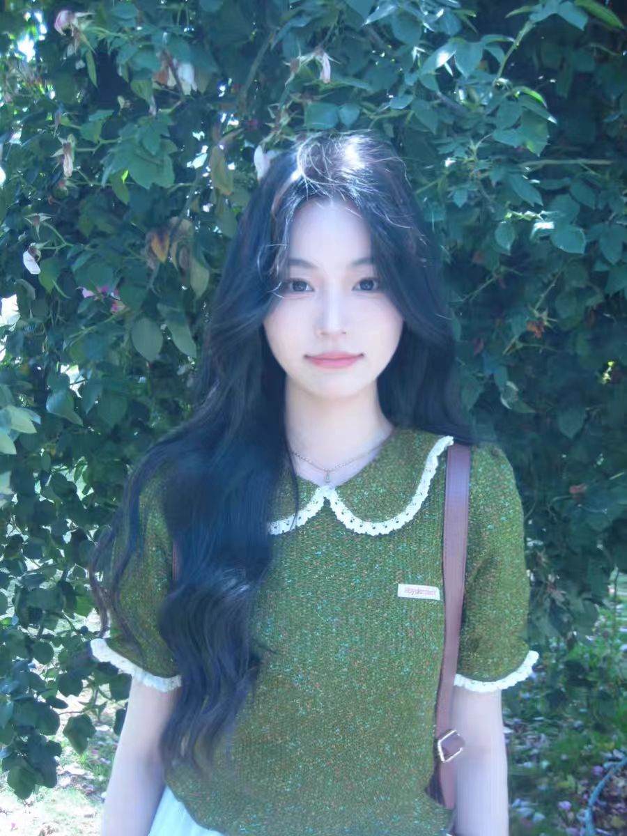 Summer new green Polo lapel knitted T-shirt for women, playful lace puff sleeve short top