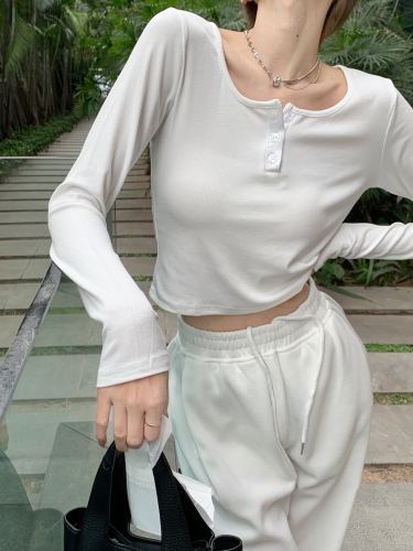 Real shot of pure lust style chic short top women's spring new design niche 2024 hot girl long sleeves