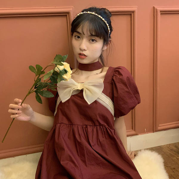 Red dress mid-length summer French retro square neck puff sleeve skirt niche sweet high waist princess dress