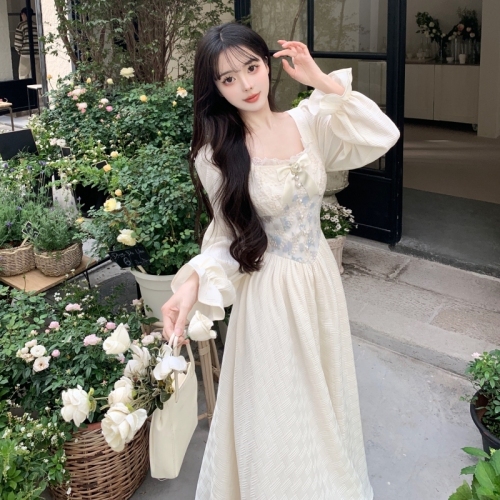 Plus size women's spring and autumn high-end embroidered jacquard long-sleeved dress French square neck high-waisted slim long dress
