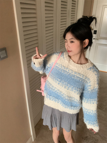 Actual shot of new winter Korean style high-end soft and lazy style thickened retro style contrast color long-sleeved sweater