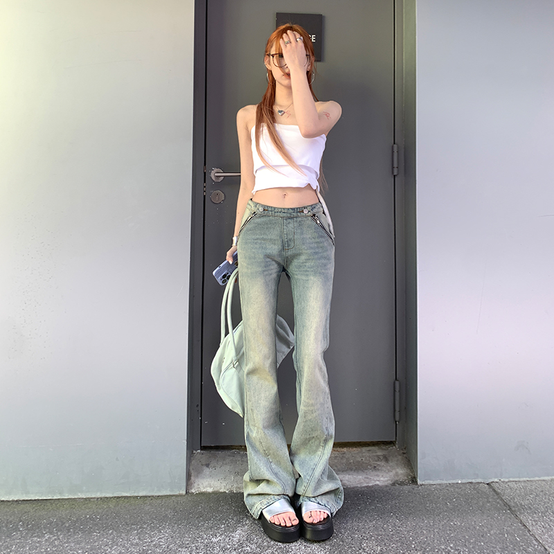 Actual shot of ADOY-24, gentle and bright | Double zipper design | Slightly loose flared pants, Latte Blue & Millennium Blue