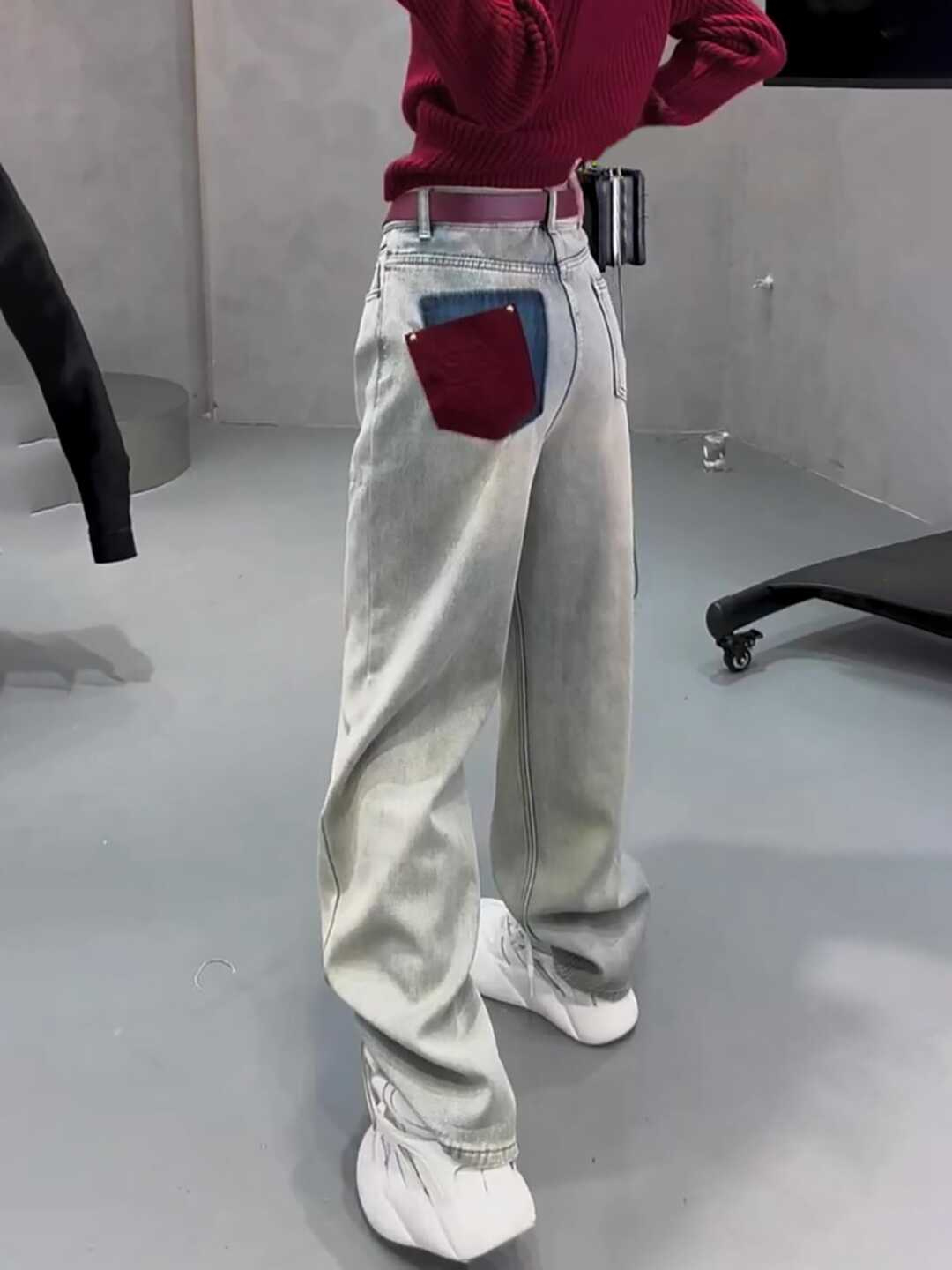 Fashionable high-waisted straight-leg jeans for women in autumn new versatile loose slimming casual wide-leg trousers