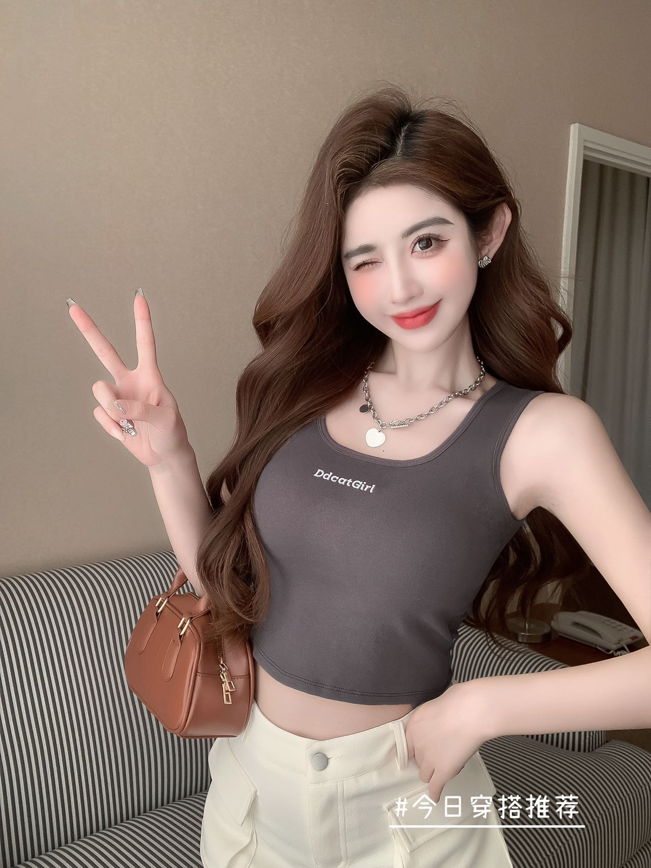 2024 Retro Hot Girl Front and Back Letters Backless Slim All-in-one Padded Vest Suspenders for Women