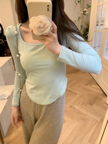 Actual shot of spring tight-fitting inner T-shirt bottoming shirt for women, short long-sleeved top