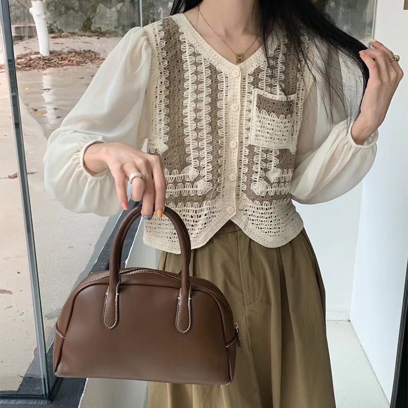 Knitted sweater women's summer new retro diamond cardigan short fake two-piece spliced ​​long-sleeved shirt v-neck top trendy