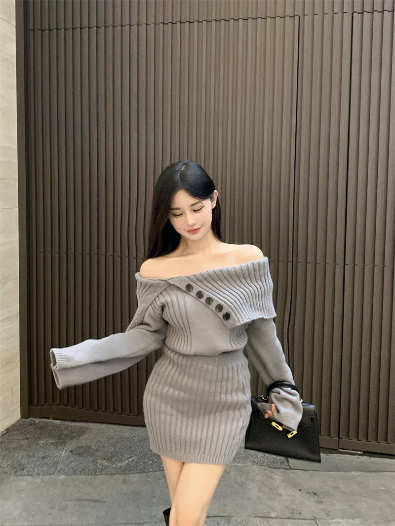 Actual shot of new spring gray sweater skirt waist-covering hip knitted skirt suit