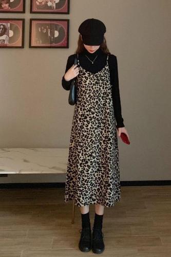 Actual shot ~ 2024 spring new design leopard print suspender skirt bottoming skirt dress for women