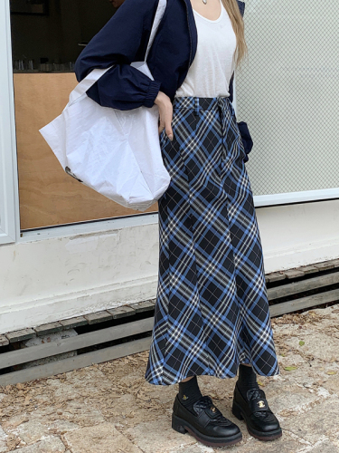 Real shot 2024 spring American retro hottie plaid fishtail skirt long skirt high waist slim skirt for women