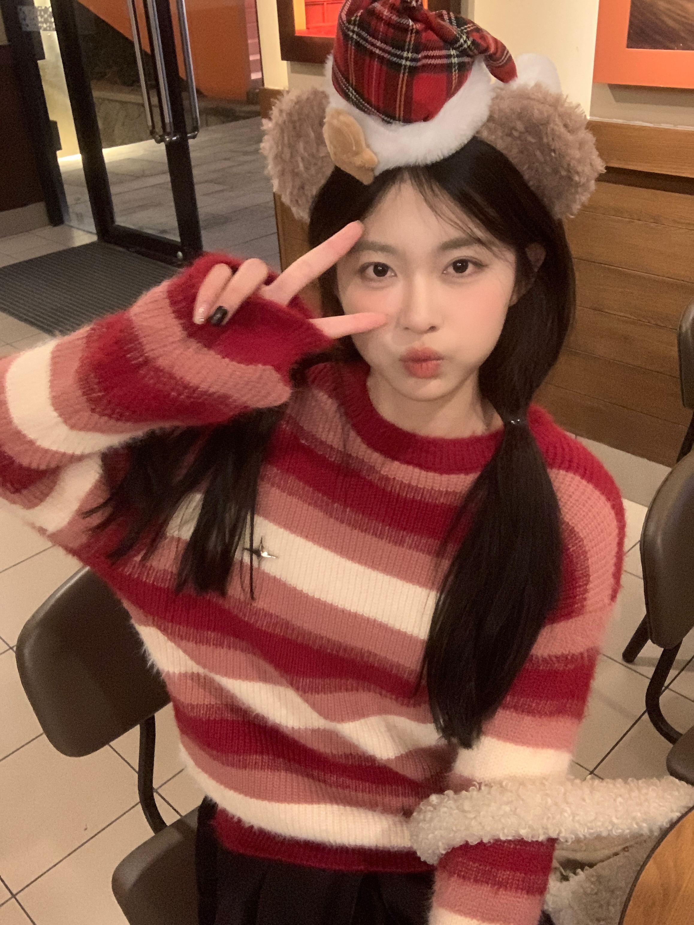 Real shot of autumn and winter red striped soft mink fluffy pullover sweater for women loose lazy knitted sweater top