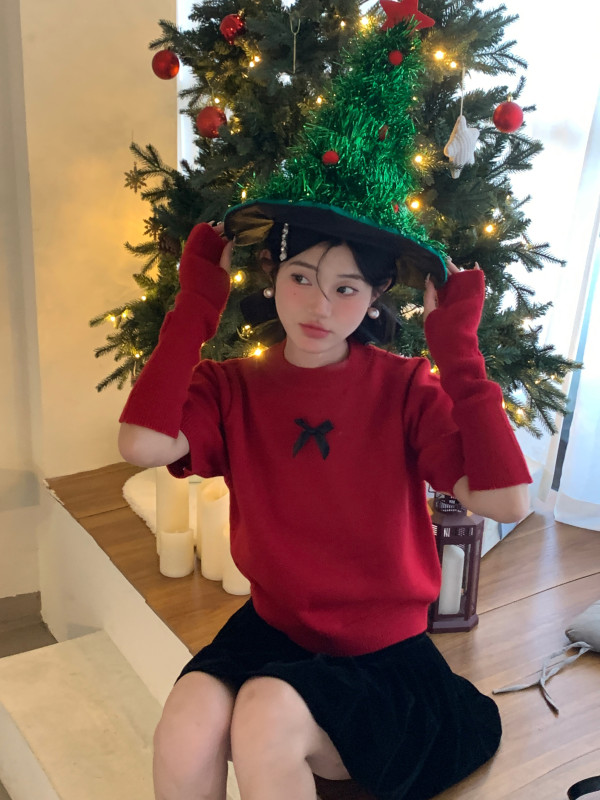 Real shot of red New Year and Christmas sweet bow puff sleeve design sweater with sleeves