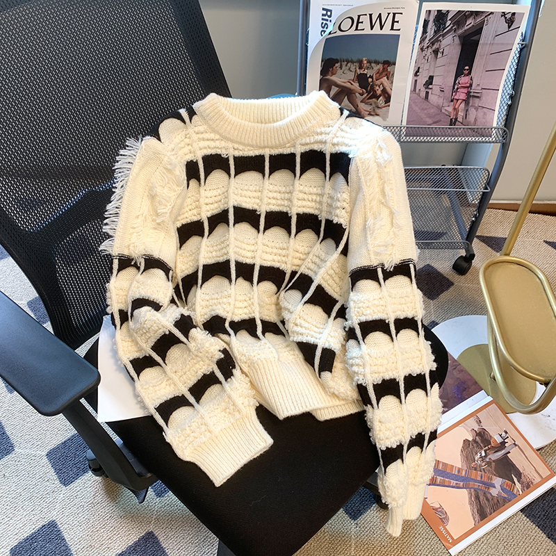 withdraw!  Autumn and winter new style small fragrant striped sweater for women, Korean style pullover sweater with fringed edges