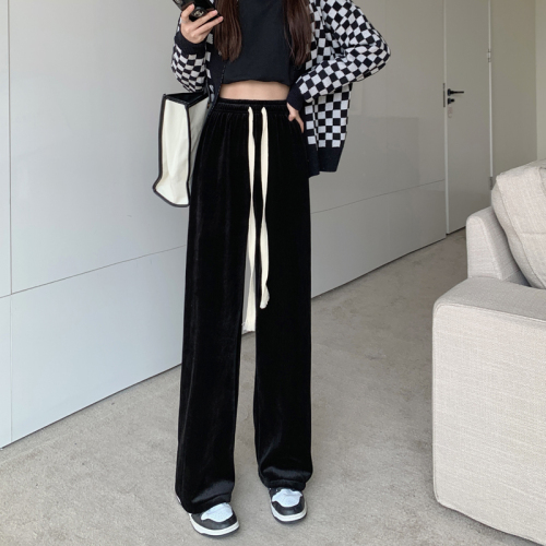 Real shot of velvet thickened wide-leg pants, new style of drapey high-waisted straight loose slimming pants