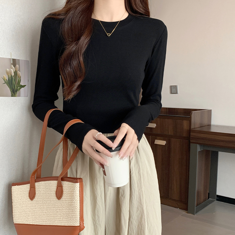 Real shot of solid color round neck long-sleeved bottoming shirt for women in early autumn pure cotton American tight slimming right shoulder T-shirt top
